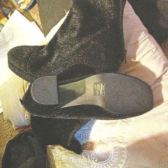 Free People Cecile (or similar) Black HAIR?SUEDE? NWOB, back Zip-up wedge Boots - Picture 8 of 10